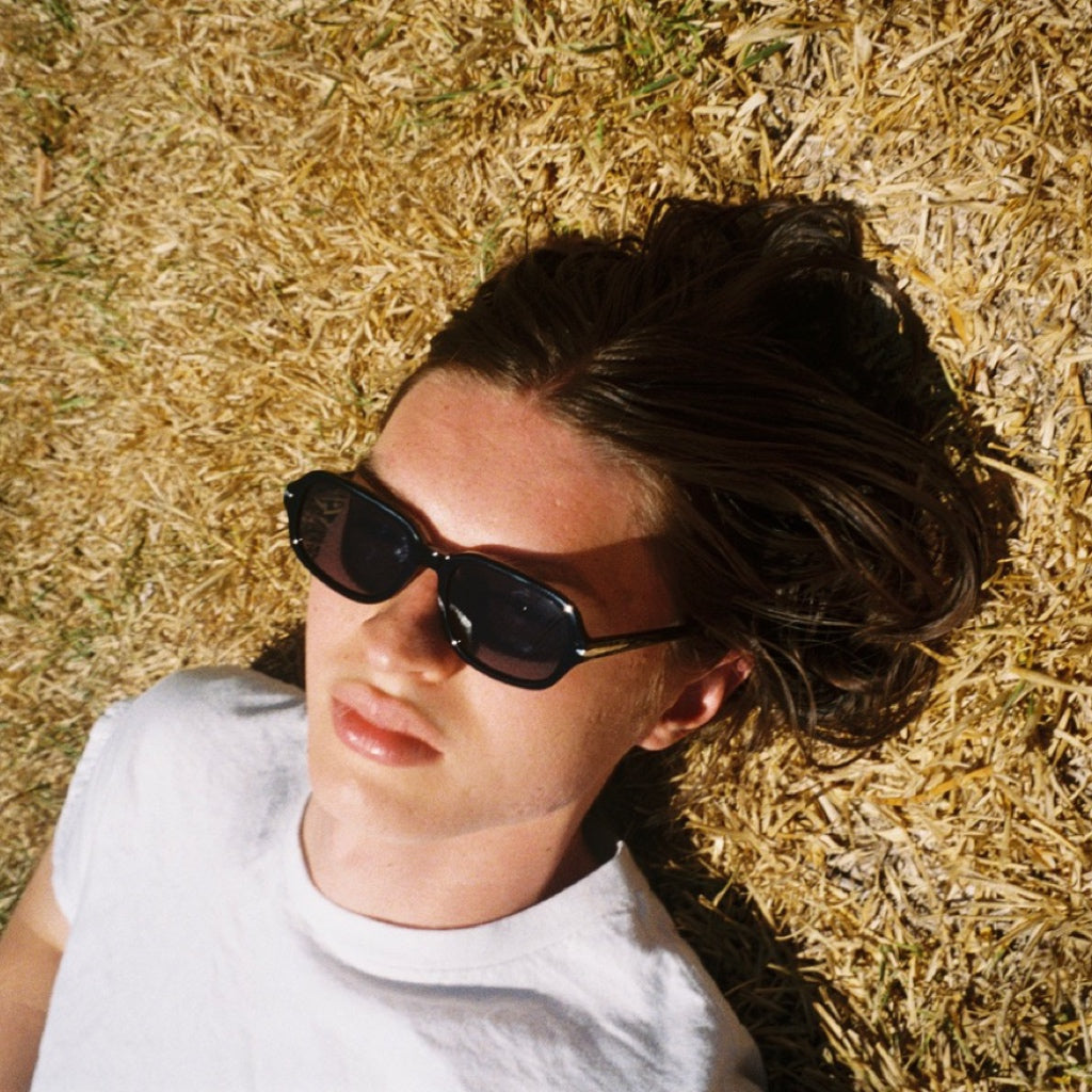 DUSK // GLOSS BLACK / POLARIZED BRONZE