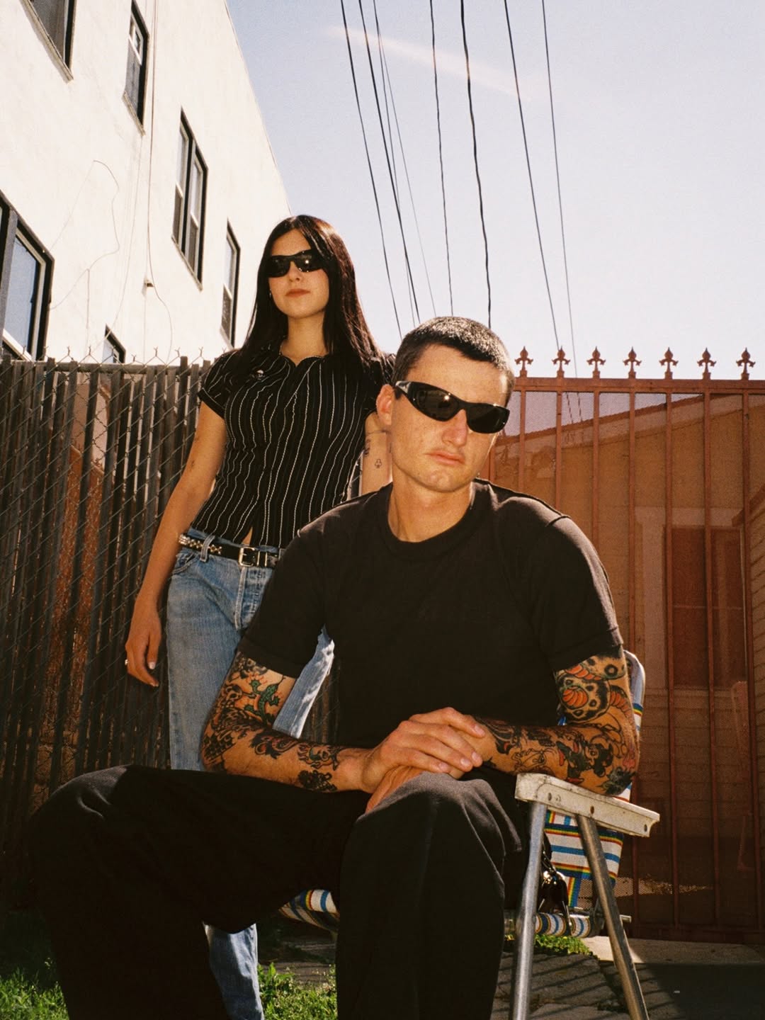 FADE // GLOSS BLACK / GREY LENS